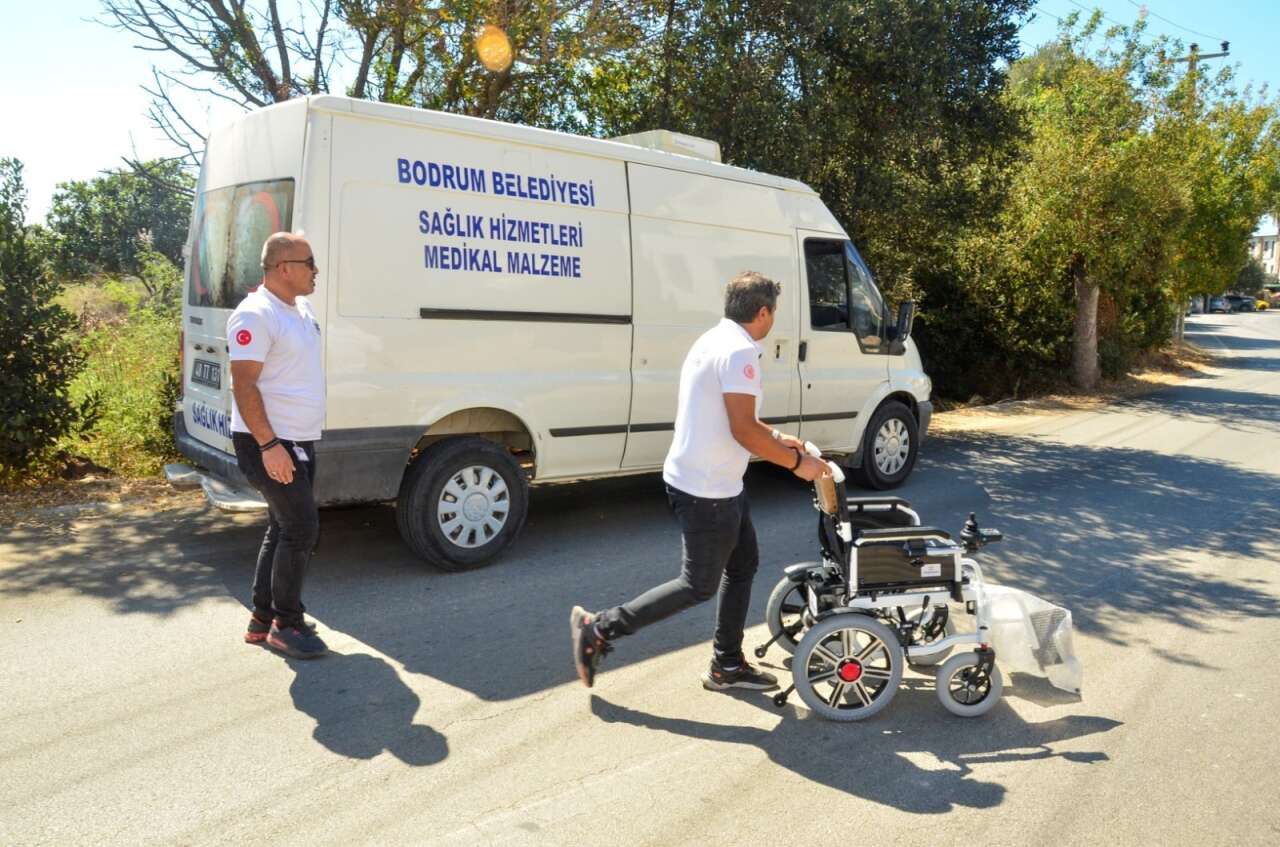 Bodrum’da Özel Gereksinimli Vatandaşlara  Belediye Eliyle Destek 4